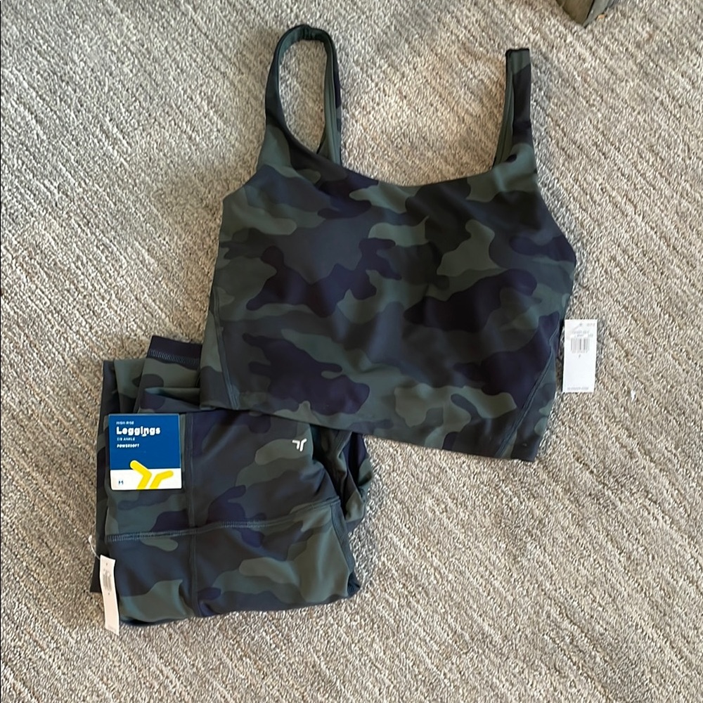 Old Navy Green and Black Leggings for Active Wear